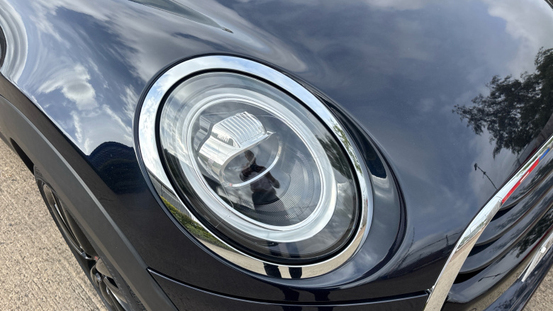 MINI Hatchback 1.5 Cooper Sport II 3dr Auto Petrol Hatchback